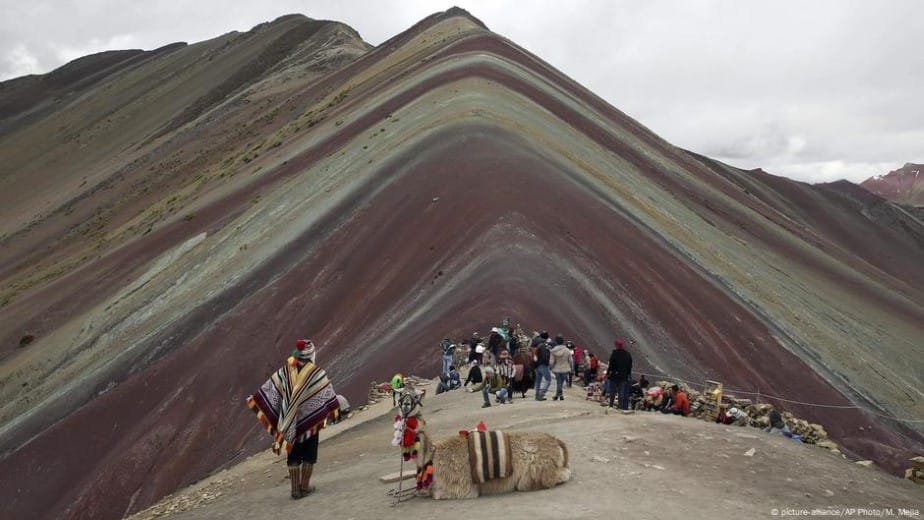 Montanha das 7 Cores em abril