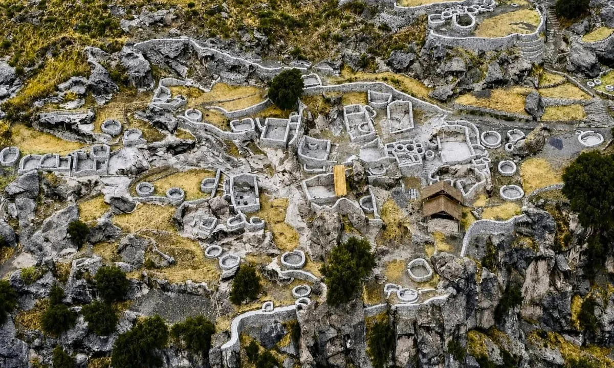 Travel Guide to Taqrachullo from Cusco